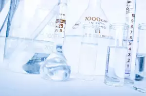 Farmasi