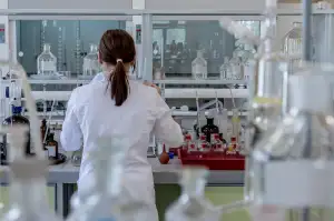 Lady Lab